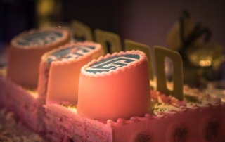 Torte cyberwear 580x297 320x202 - cyber-Wear feiert 20-jähriges Jubiläum