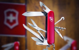 1 3713 Display Image 320x202 - Victorinox: Messer mit Geschichte(n)