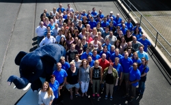 35 lshop 250x154 - 35 Jahre L-Shop-Team