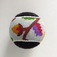 Tennisball mit Muster kombiniert - Albene: Seit 25 Jahren immer am Ball