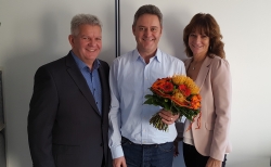 Protrade mitarbeiterehren 250x154 - Protrade ehrt langjährigen Mitarbeiter