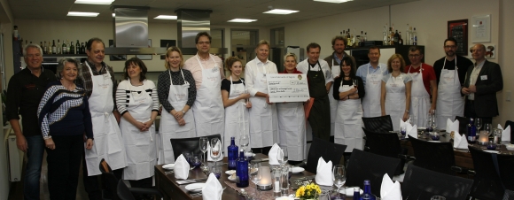 Rudi Raab: Kochabend bringt 6.000 Euro artdicomo lebenshilfe gesamt - Rudi Raab: Kochabend bringt 6.000 Euro