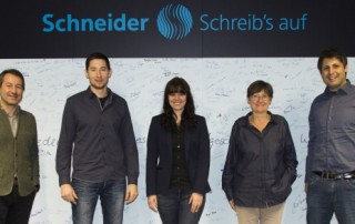schneider 320x202 - Schneider übernimmt Hochschulabsolventen