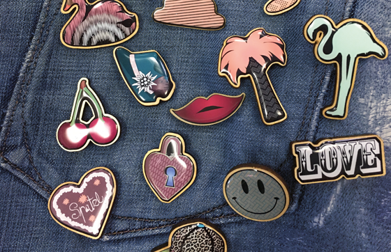 wn364 escapulario 1 - Escapulario: Ansteckende Promotion