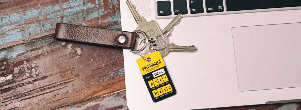 Kryptonizer Schluesselanhaenger 300dpi CMYK - Hey!blau Labs: Mit Sicherheit ein Hingucker