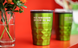 mehrweghelden becher 01 08112017 - vertriebskick’ lanciert neue Marke