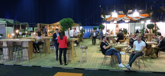 promz live 18 1 - PromZ.live: Umfangreiches Programm