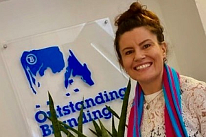 Outstanding Branding vorschau - Outstanding Branding: Young wird Commercial Manager