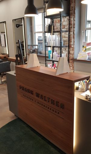 hygieneschutz b4e2 - brands4emotions: Schutzw&auml;nde und Aufkleber