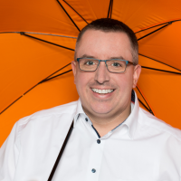 sebastian hahn fare - Fare: Neuzugang im Bereich Einkauf und Entwicklung