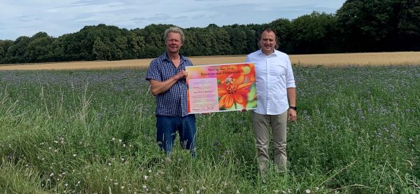 absatzplus bienenweidet - absatzplus: Patenschaft für Bienenweide