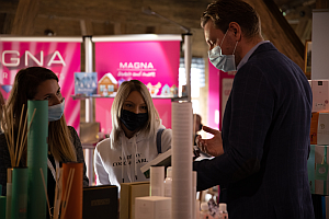 B44A1056 - dkpromotion: Haptischer Hüttenzauber