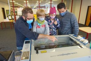 cameo lasercutter1 - cameo Laser: Lasercutter für Mint-Festival 2020