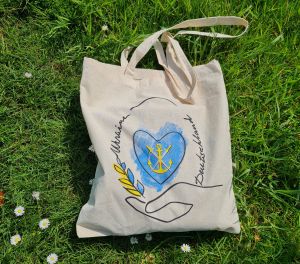 wa media joytex 1 - WA Media: Taschen für ukrainisches Osterfest