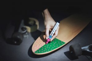 Schneider GBA 2022 2 550x367 300x200 - Schneider mit German Brand Award ausgezeichnet