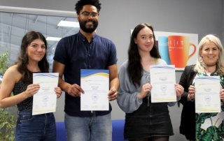 listawood bpma pruefung v 320x202 - Listawood: Mitarbeiter bestehen BPMA-Prüfungen