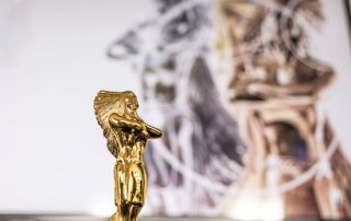 popai dach v 320x202 - POPAI Award 2023: Letztmalig „Indianer“-Statue vergeben