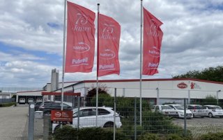 kalfany 75 v 320x202 - 75 Jahre Bonbongeschichte