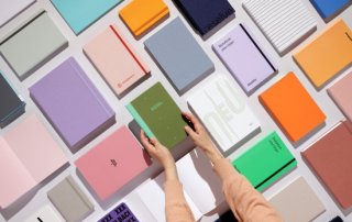 brandbookv 320x202 - brandbook feiert 25-jähriges Jubiläum