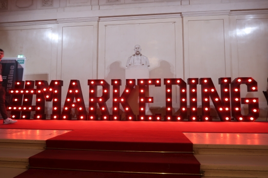 markeding v - Startseite