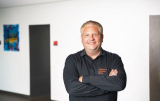 frederik becker aussendienst nord 320x202 - Jung Since 1828: Neuer Vertriebsleiter