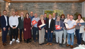 Jubilare 2024 35 40 45 Jahre - Karl Knauer feiert 50 Jubilare