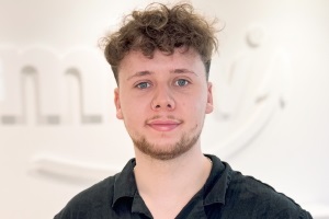 LR - mbw verstärkt Marketing-Team