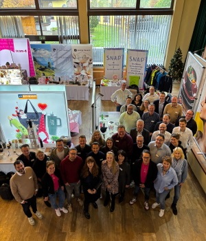 Gruppenbild27112024 - A&amp;O Adventstour: Unter Freunden