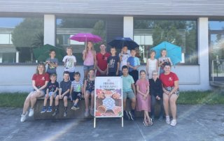 doppler Sommerbetreuung 1 online 320x202 - Ferienbetreuung bei doppler