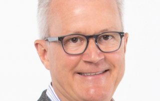 tim andrews headshot 2025 online 320x202 - ASI kündigt Führungswechsel an