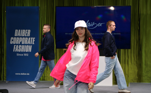Startseite Daiber Fashion Show Vorschaubild - Startseite
