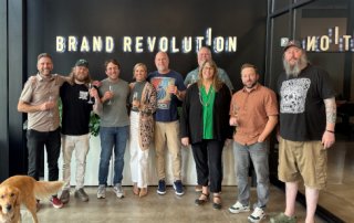 brand revolution vorschaubild 320x202 - Brand Revolution übernimmt Lumenati