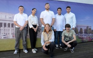 Gruppenbild Azubis Dommer Vorschaubild 320x202 - Neue Azubis bei Dommer