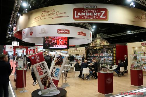 ISM 03 DCE - ISM 2025: Wachstum trotz Herausforderungen