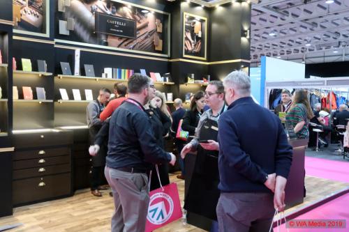 MerchandiseWorld 04 DCE - MerchWorld19