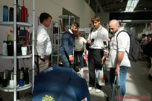 Trend 06 DCE - GWW-Trend Herbst: Treffpunkt der Branche