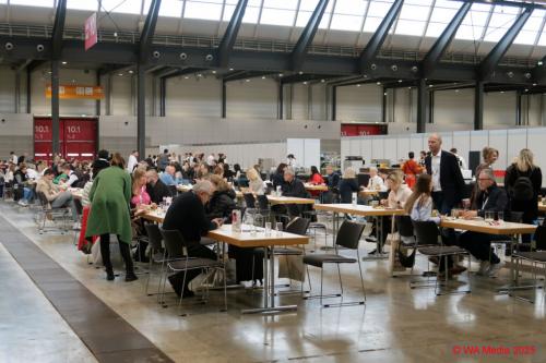 Trend2025 16 DCE - GWW-Trend Frühjahr: Zeit für Gespräche