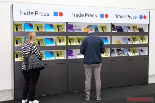 DMEXCO 2023 Galerie 19 DCE - dmexco: Physische Präsenz der digitalen Welt