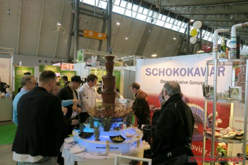 Expo40 35 DCE - Expo 4.0: Viel Stoff