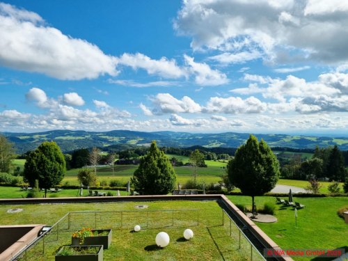 Gipfeltreffen 01 DCE - Gipfeltreffen: Fare, Halfar und mbw auf neuen Wegen