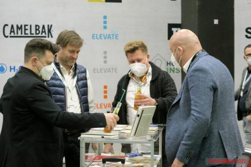 GWW Trend 30 DCE - GWW-Trend: Zurück zum Live-Kontakt