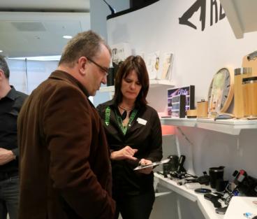 Schuelbe 2019 08 DCE - Schülbe Werbemittel: Hier wird geshoppt!